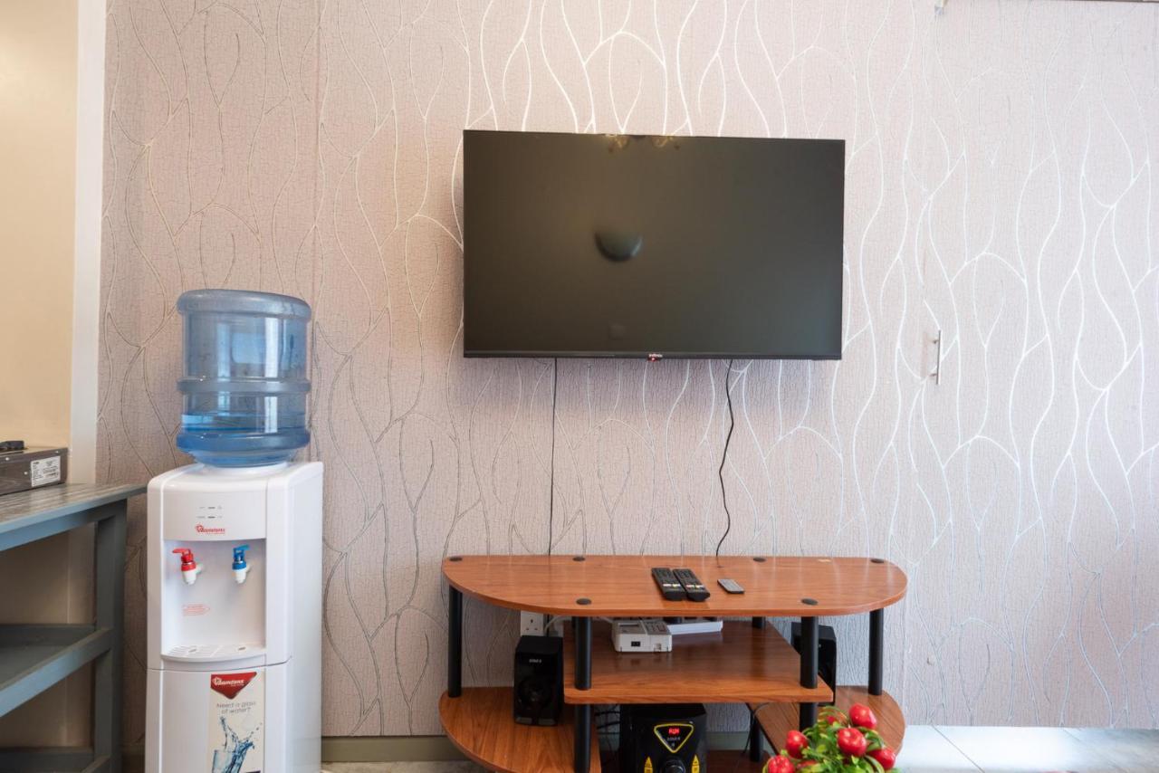 ניירובי The Bliss - Lovely 1 Bedroom Apartment Located Near Trm Mall מראה חיצוני תמונה
